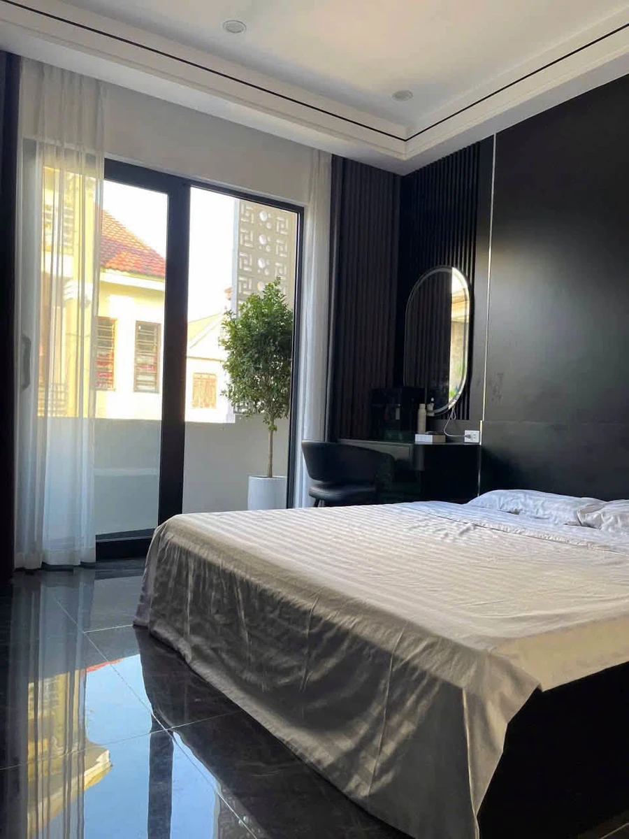 Bán nhà 3,5 tầng mặt đường Ngô Tuân Hưng Bình 63,3m2 - Ảnh thu nhỏ 3