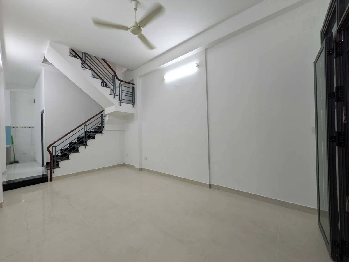 Bán nhà hẻm Phan Văn Trị, Bình Thạnh, 46m², 3PN, 6 tỷ - Ảnh thu nhỏ 2