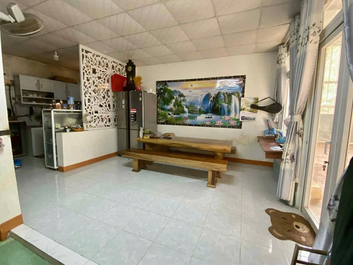Bán nhà đất lô góc 375m² 1,2 tỷ Bình Tân - Ảnh 1