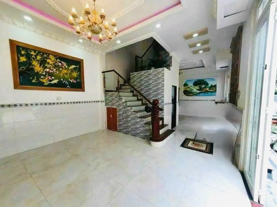 Bán nhà 1 trệt 3 lầu mặt tiền 10m, 207m2, Q12 - Ảnh thu nhỏ 3