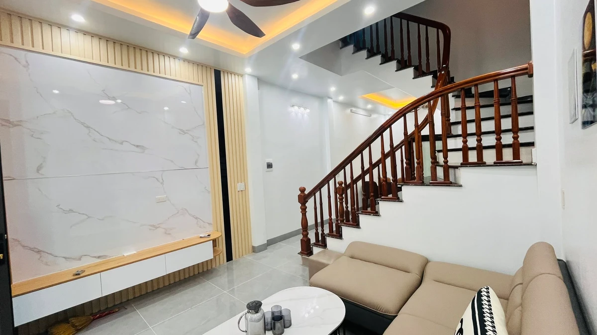 Bán nhà 3 tầng 41 m² ngay chợ Hồ Máy Sứ, Hải Phòng, 2 tỷ 5 - Ảnh thu nhỏ 3