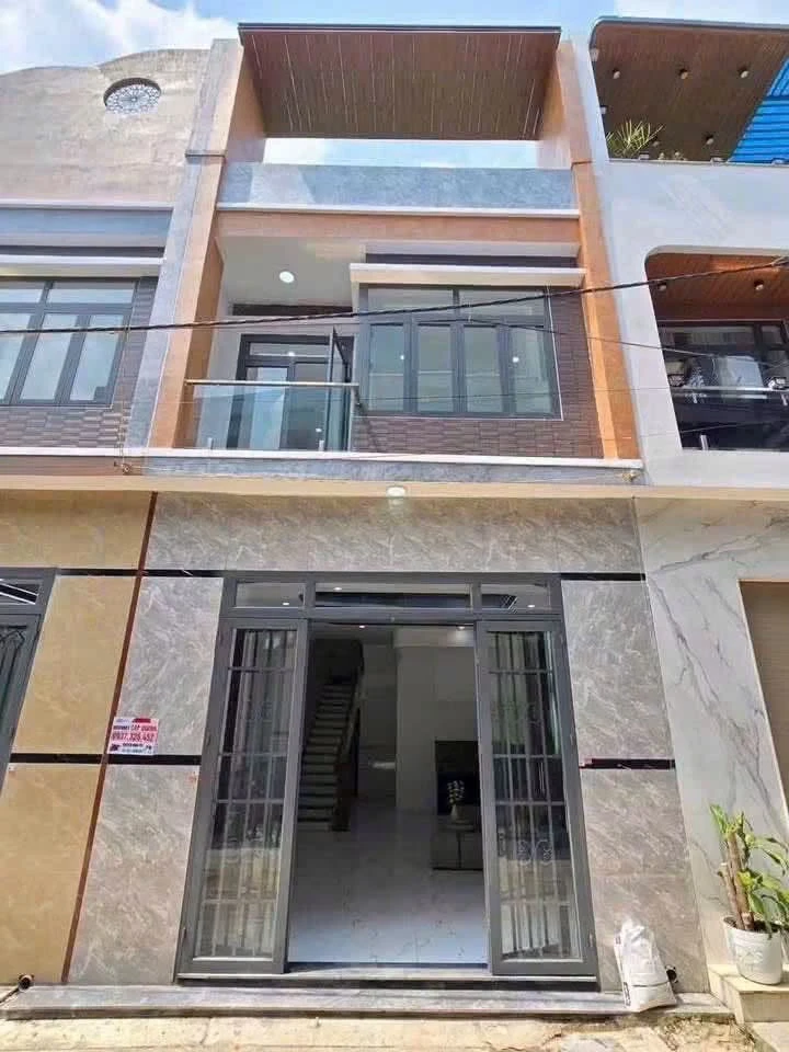 Bán nhà 1 trệt 1 lầu 130m² Biên Hòa 2 tỷ 850 triệu - Ảnh 1