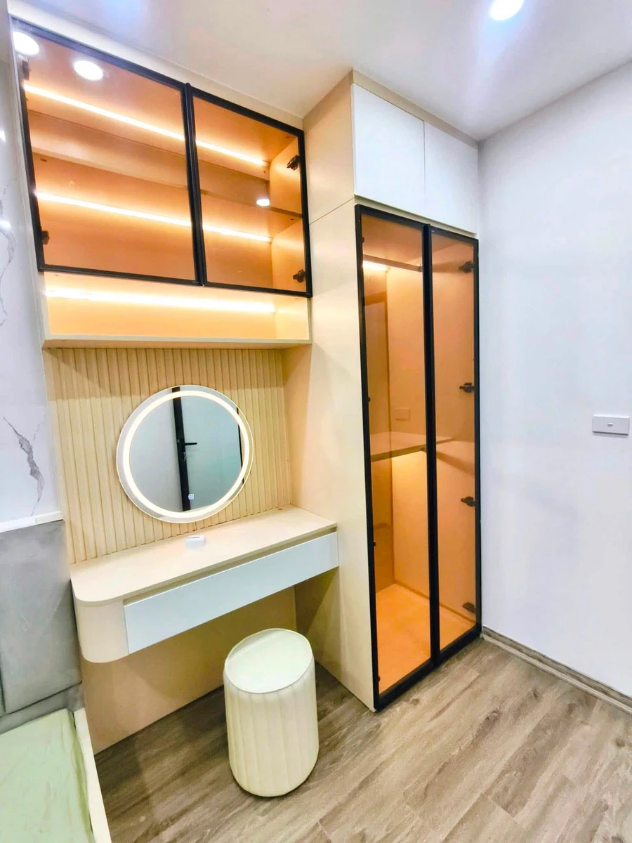 Bán nhà Minh Khai sát TimeCity 4 tỷ 40m mặt phố - Ảnh thu nhỏ 3