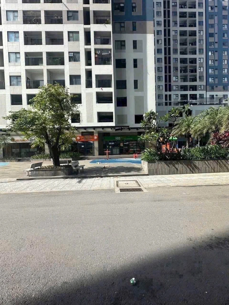 Bán shophouse 184.8m² mặt tiền Vincom 550, Dĩ An, 13.8 tỷ - Ảnh thu nhỏ 4