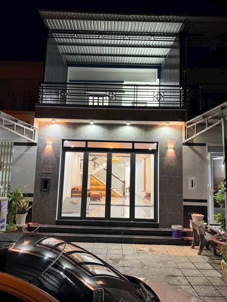 Bán nhà 1 trệt 1 lầu 100m² Rạch Giá 2,95 tỷ - Ảnh 1