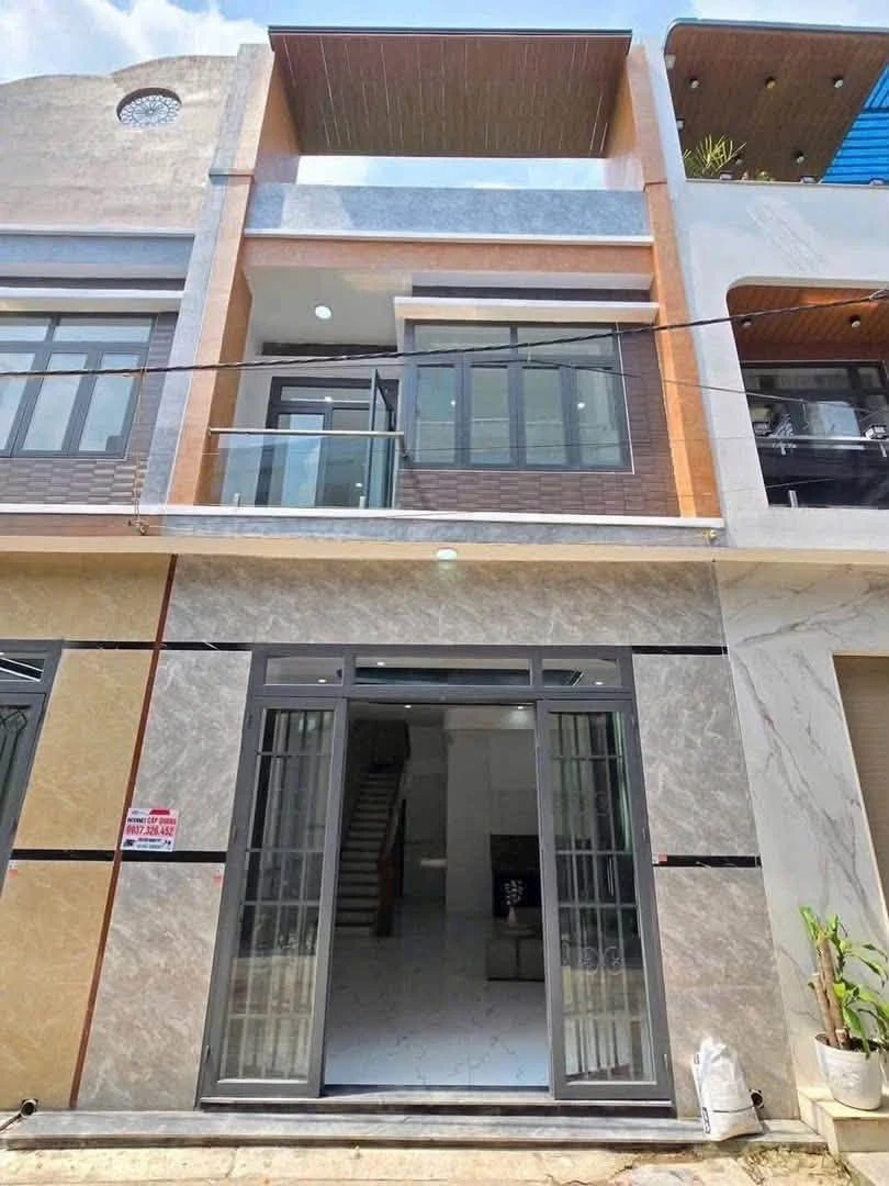 Bán nhà 1 trệt 1 lầu 130m² Biên Hòa 2 tỷ 650 triệu - Ảnh 1