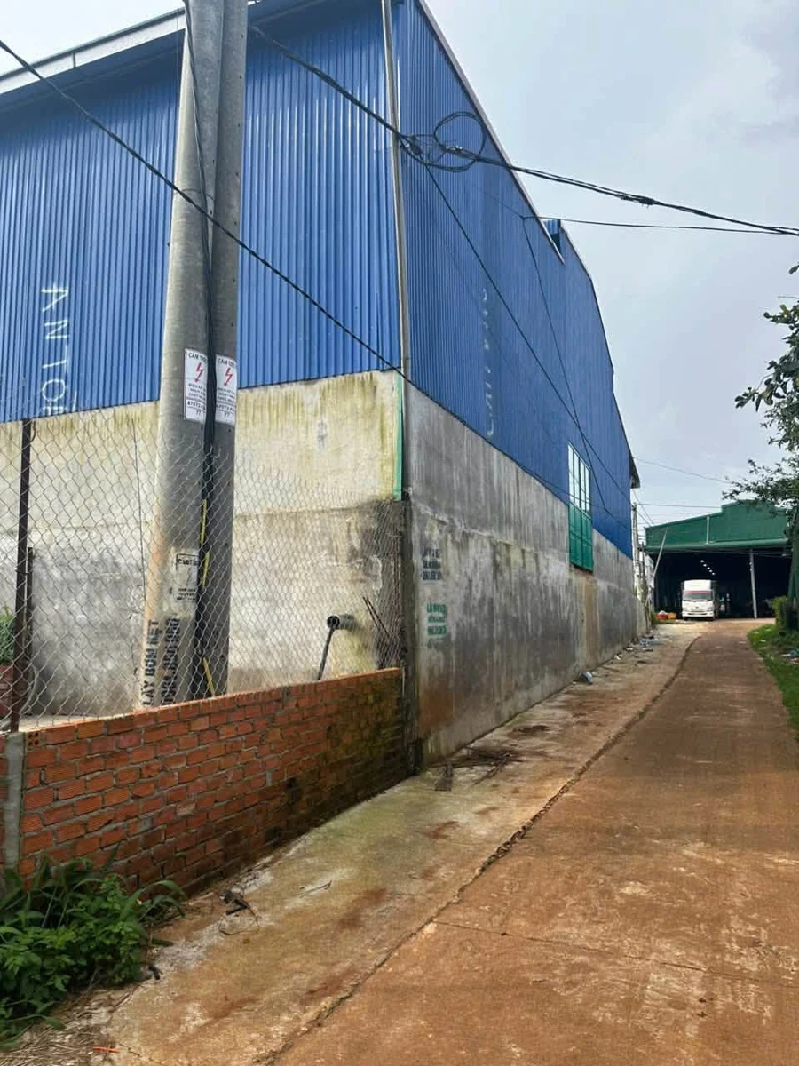 Bán kho sầu riêng mặt tiền QL29, 3.200m², Đắk Lạk - Ảnh 1