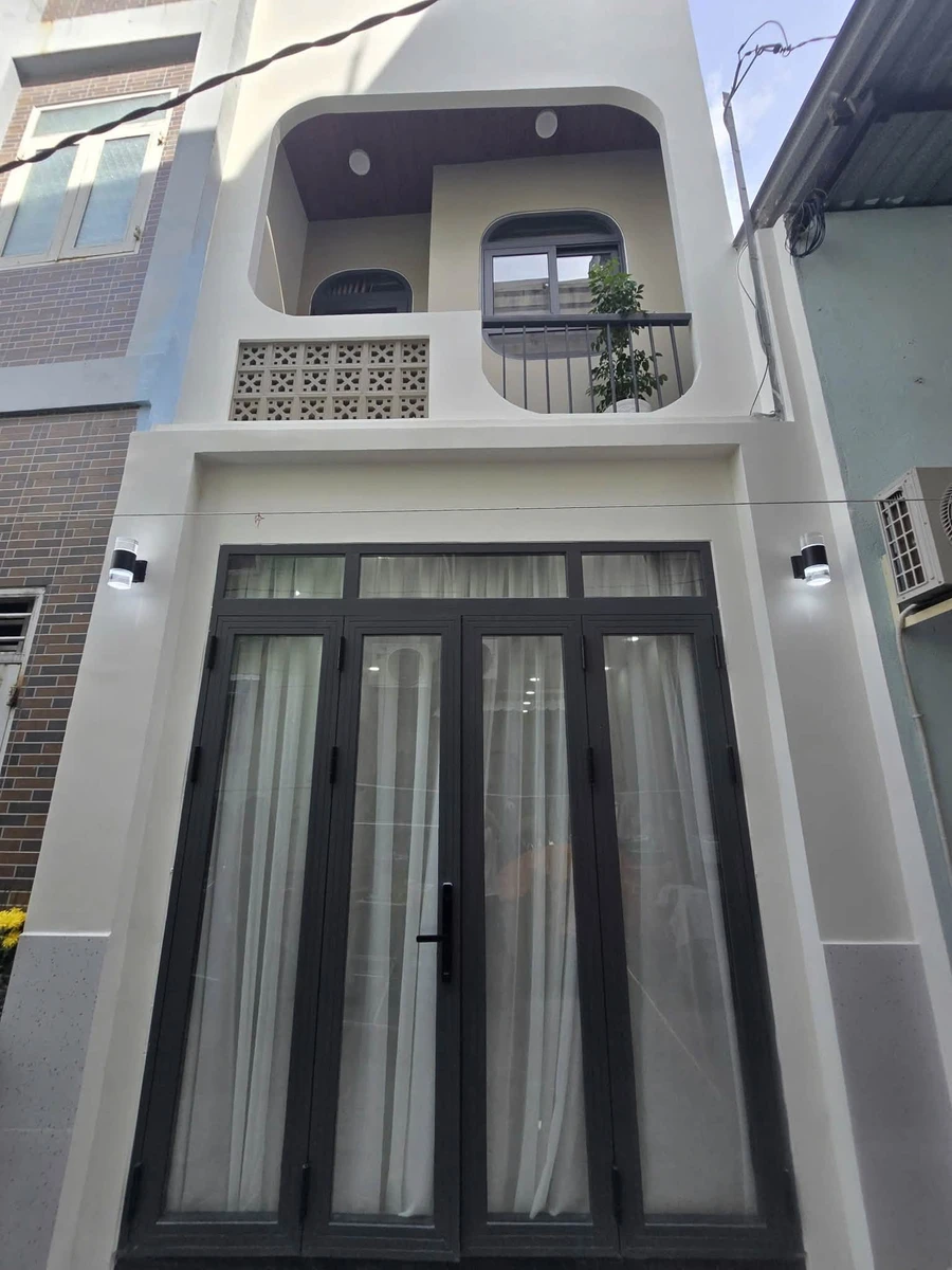 Bán nhà Âu Cơ, Tân Phú, 37,1m² giá 5 tỷ 150 triệu - Ảnh 1