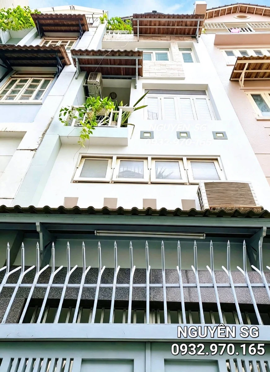 Bán nhà 5 tầng 4PN 44m2 gần mặt tiền Lê Văn Sỹ, Quận 3, giá hơn 8 tỷ - Ảnh 1