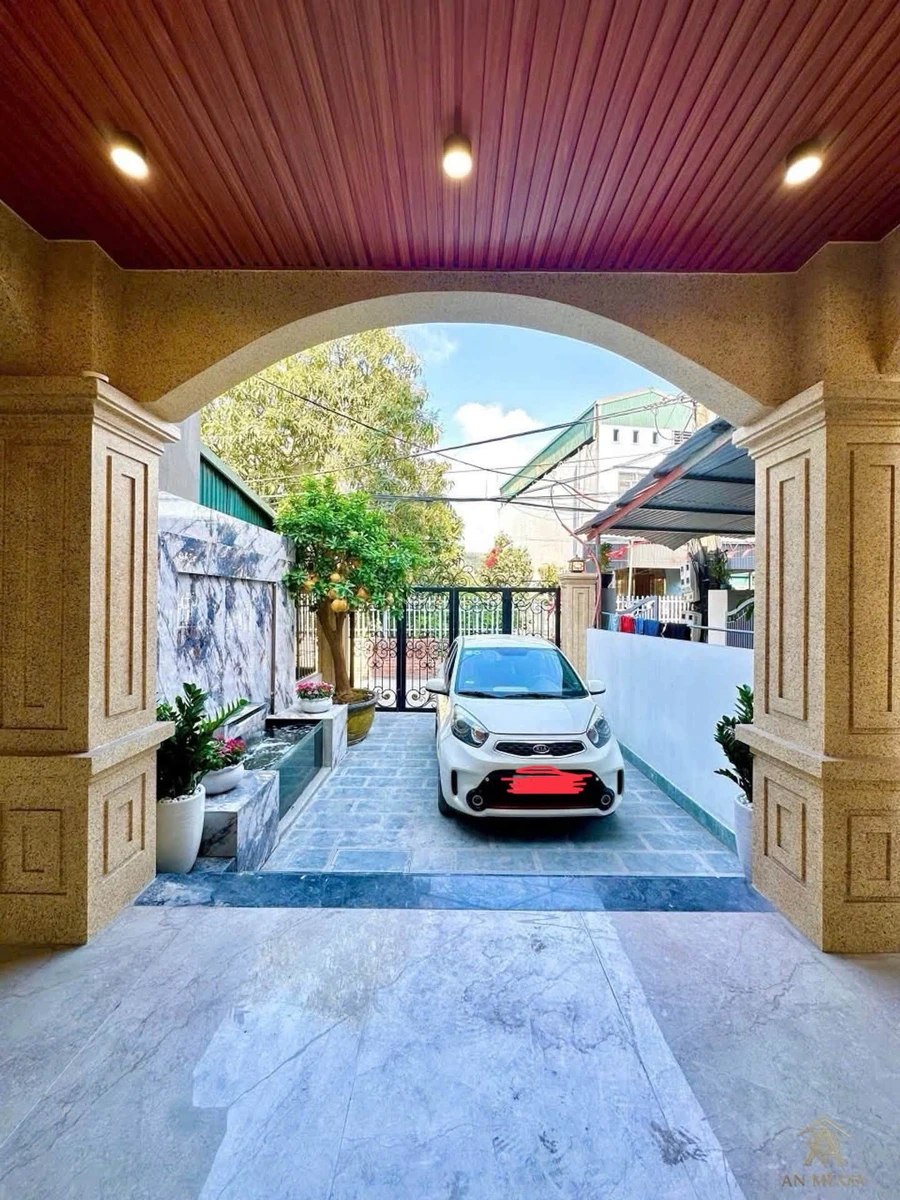 Bán nhà 4 tầng 100m² nội thất cao cấp Phố Lao Động - Ảnh thu nhỏ 2
