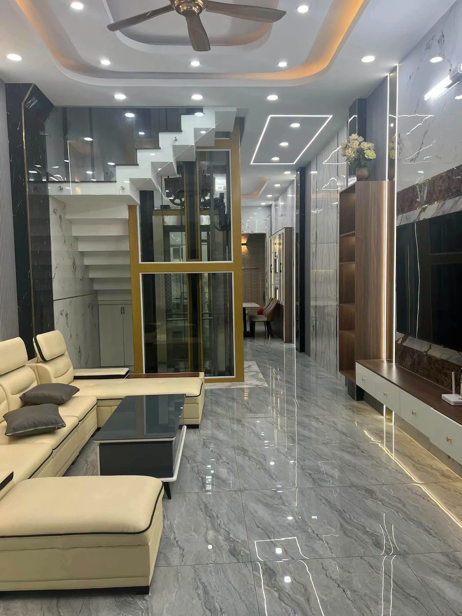 Bán nhà 4 phòng ngủ 205m² Quận 12 có thang máy - Ảnh thu nhỏ 2