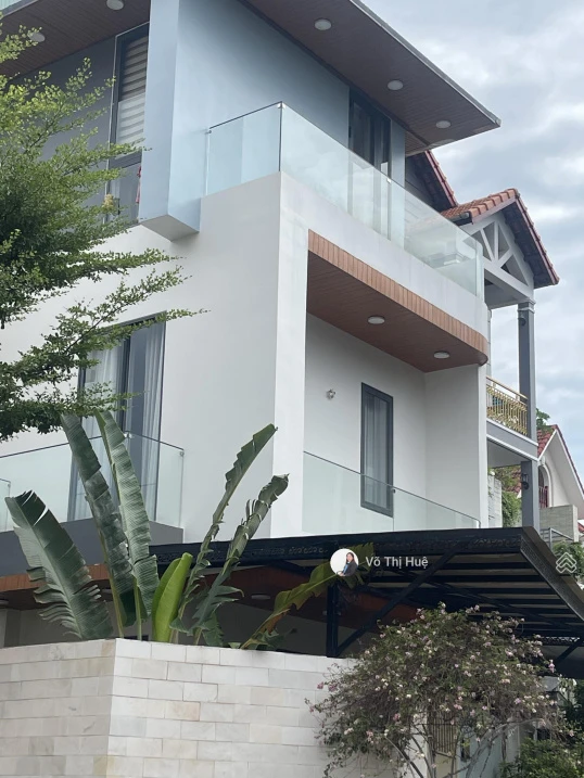 Siêu phẩm villa 3 mặt tiền thoáng ngay Hải Châu gần các trường quốc tế và biệt thự - Ảnh thu nhỏ 2