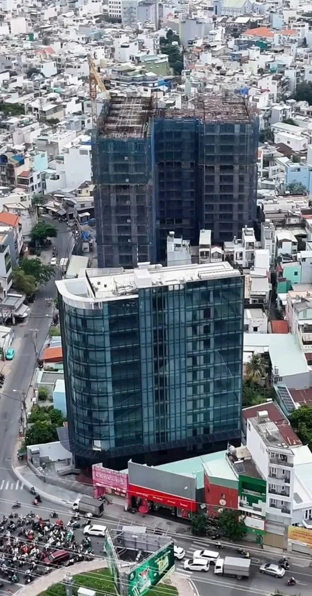 Bán tòa nhà 5.200m2 Phạm Văn Đồng, dòng tiền 900tr/tháng - Ảnh thu nhỏ 2