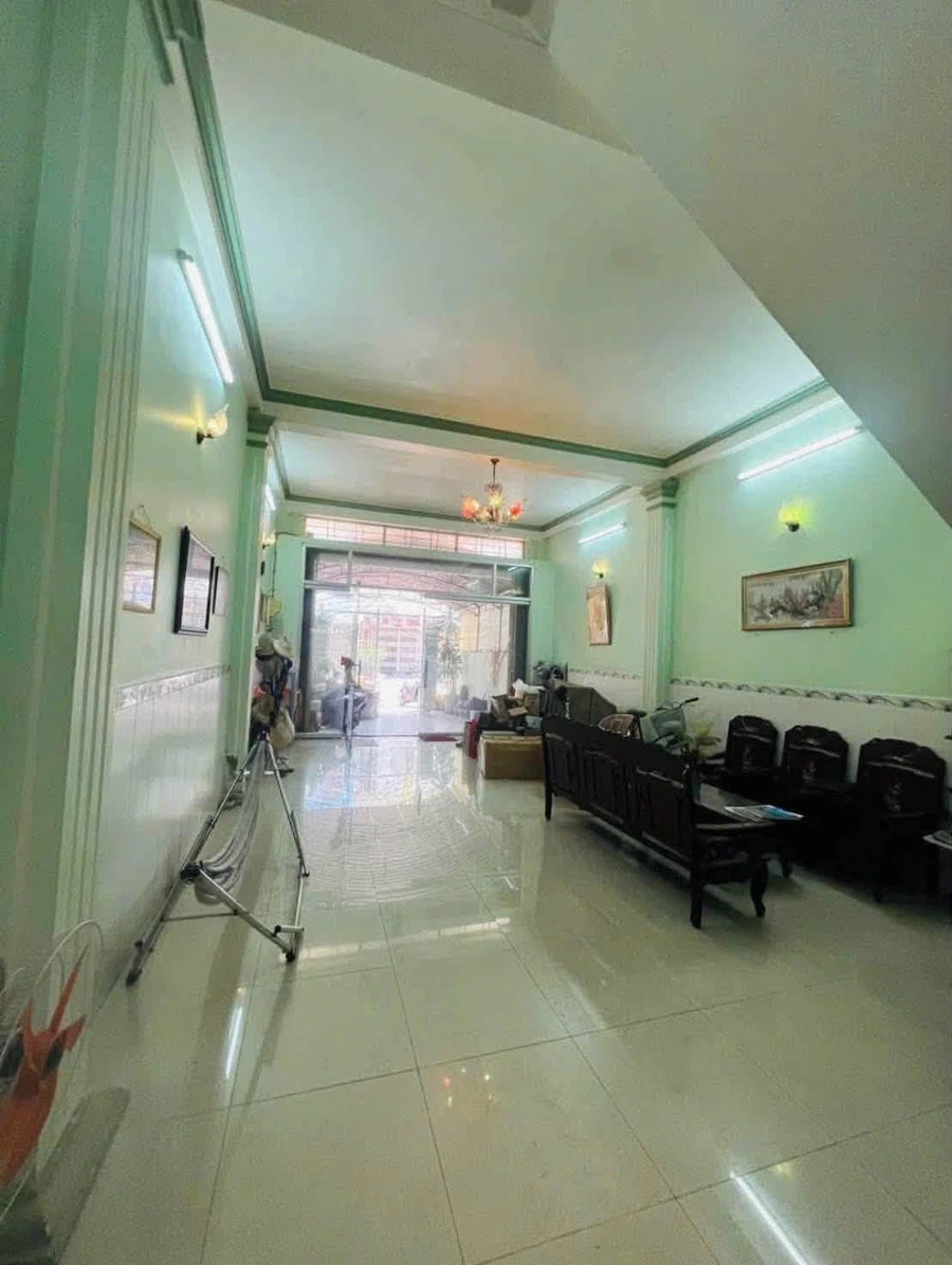 Bán nhà mặt tiền Phạm Hùng 150m² 6PN 3.5 tỷ - Ảnh thu nhỏ 4