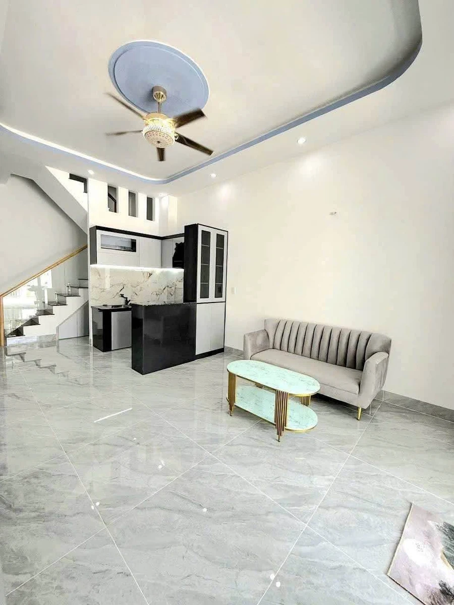Bán nhà mới xây 94m² 3PN 3WC Phường Rạch Dừa - Ảnh 1