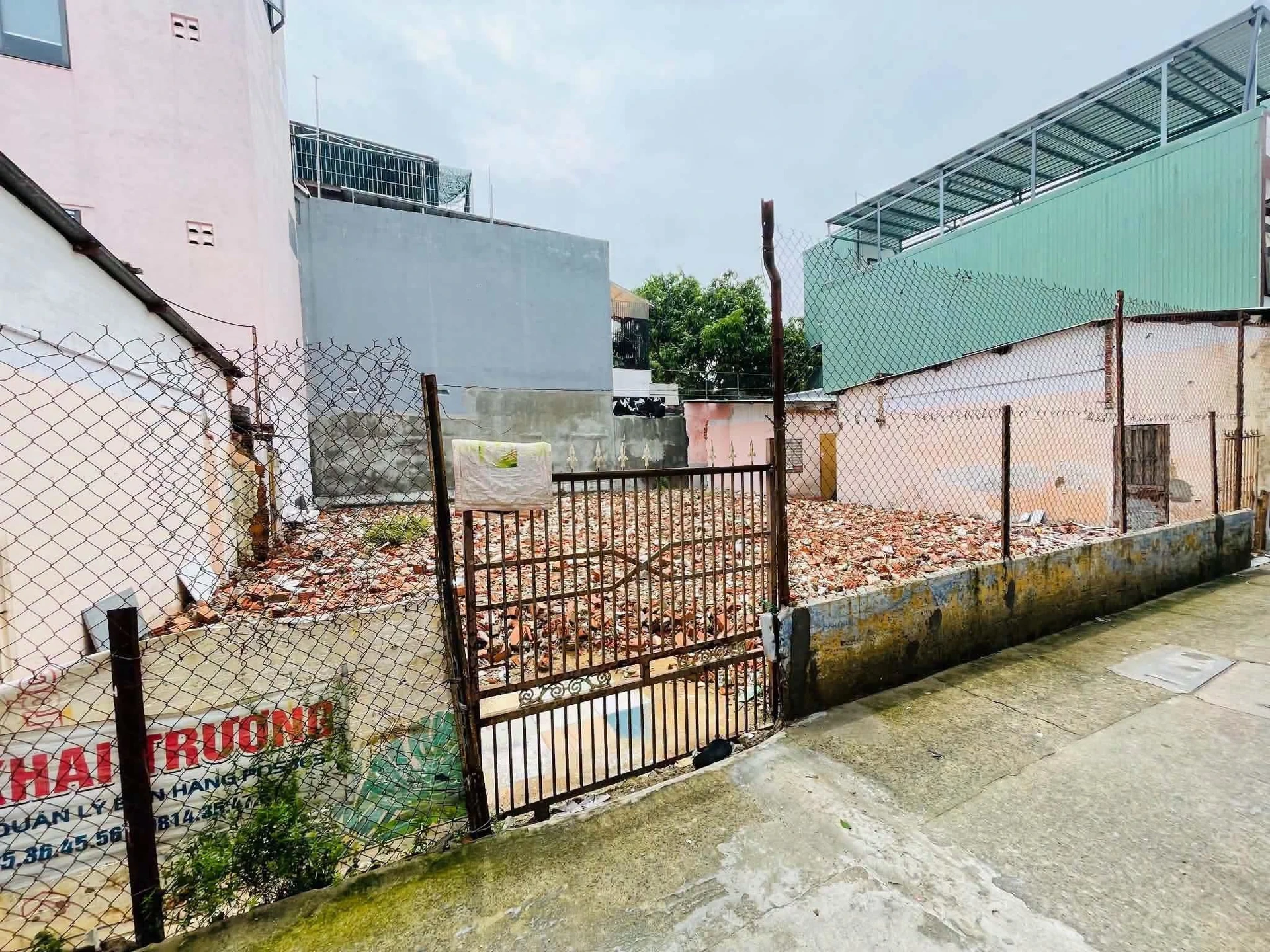 Bán nhà 1 trệt 2 lầu KDC Bửu Long 3, 230m², 4,6 tỷ baoquang - Ảnh 1