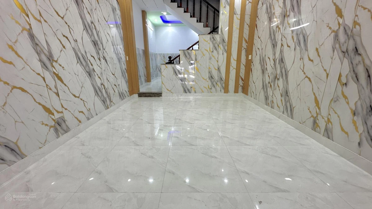 Bán nhà Tân Đông Hiệp gần ngã tư Chiêu Liêu, 60,6m2, sổ hồng riêng, đường 11m, giá 3,95 tỷ - Ảnh thu nhỏ 4