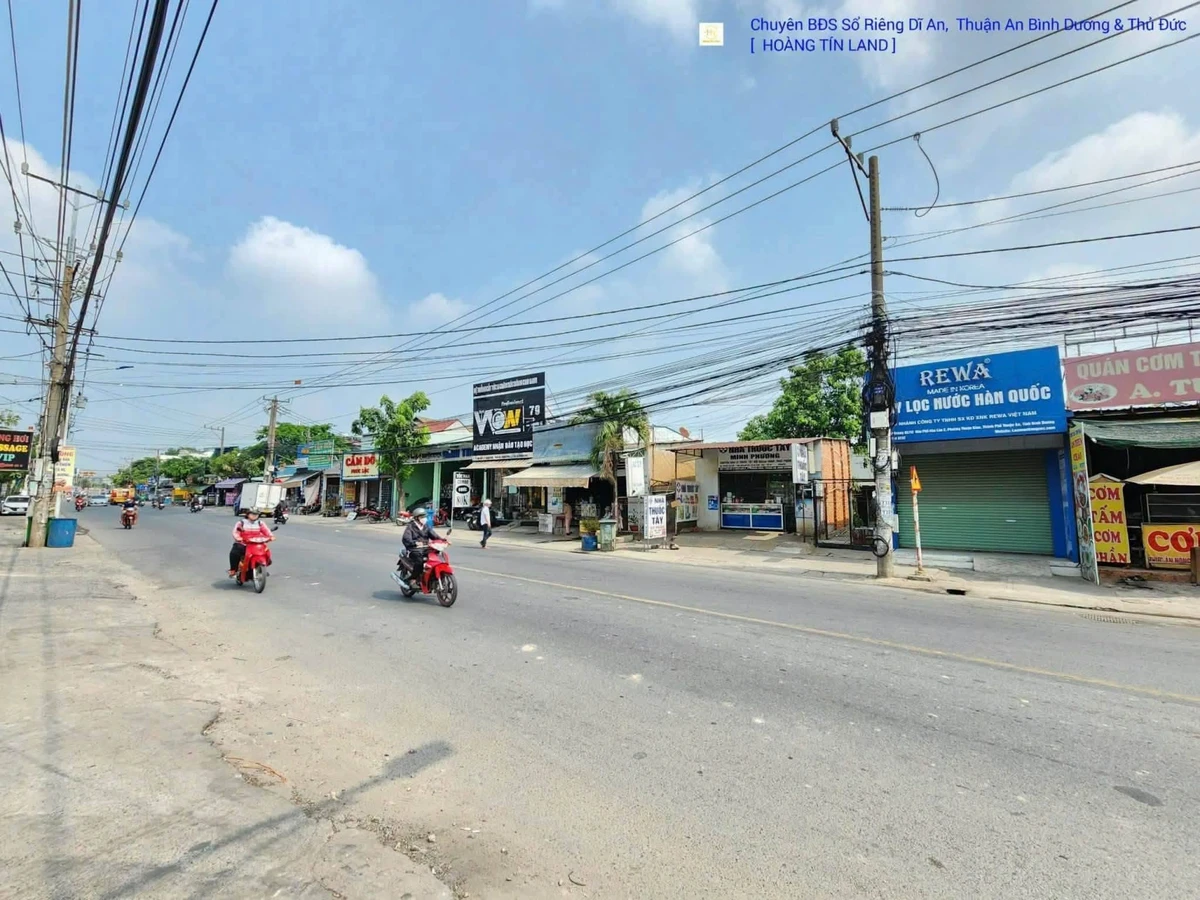 Bán nhà mặt tiền 147m² đường 22 Tháng 12, Thuận An - 7 tỷ - Ảnh thu nhỏ 2