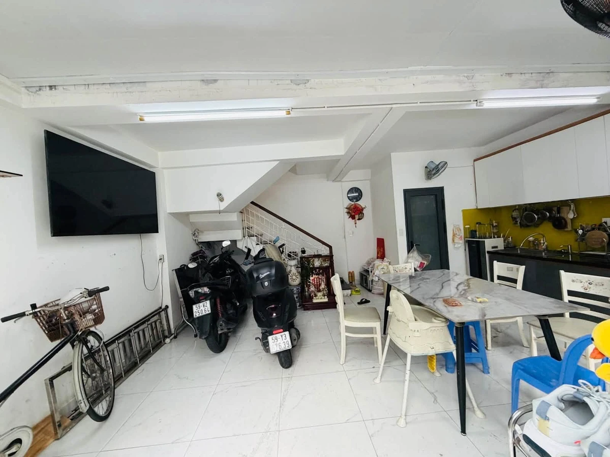 Bán nhà 5 tầng 37m2 hẻm xe hơi đường Nguyễn Huy Lượng, Bình Thạnh giá 8,4 tỷ - Ảnh thu nhỏ 3