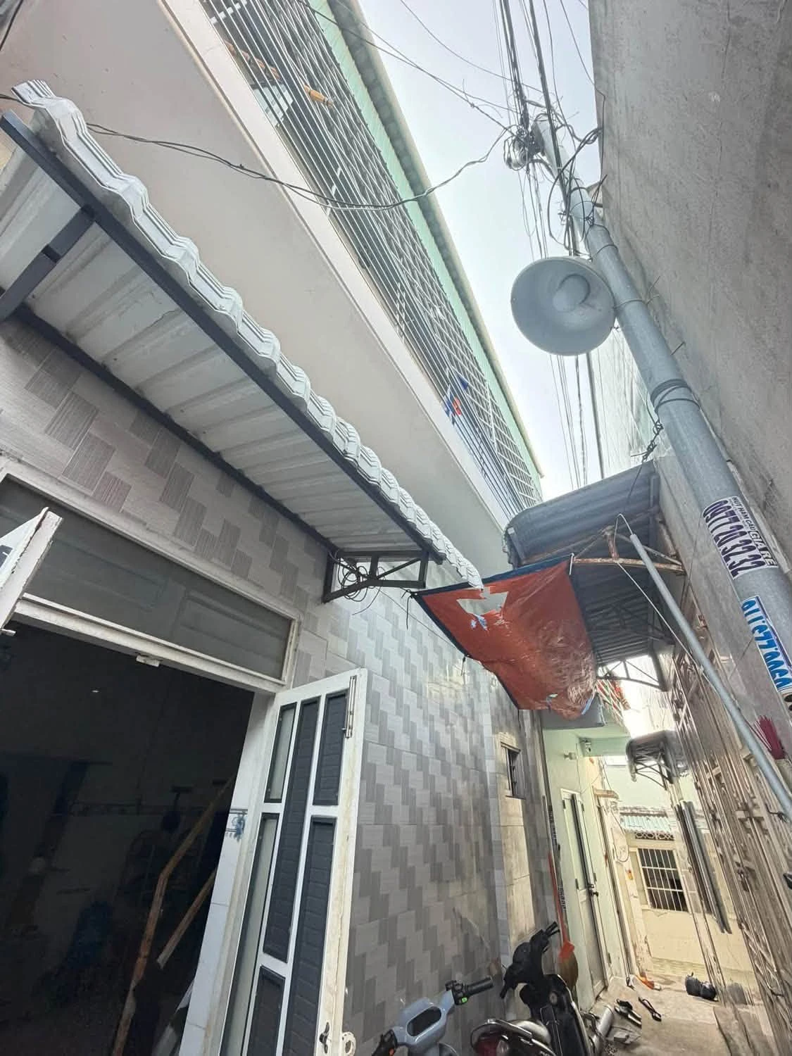 Bán nhà lầu 70m² Hoa Lăm Đức Long 550 triệu - Ảnh 1