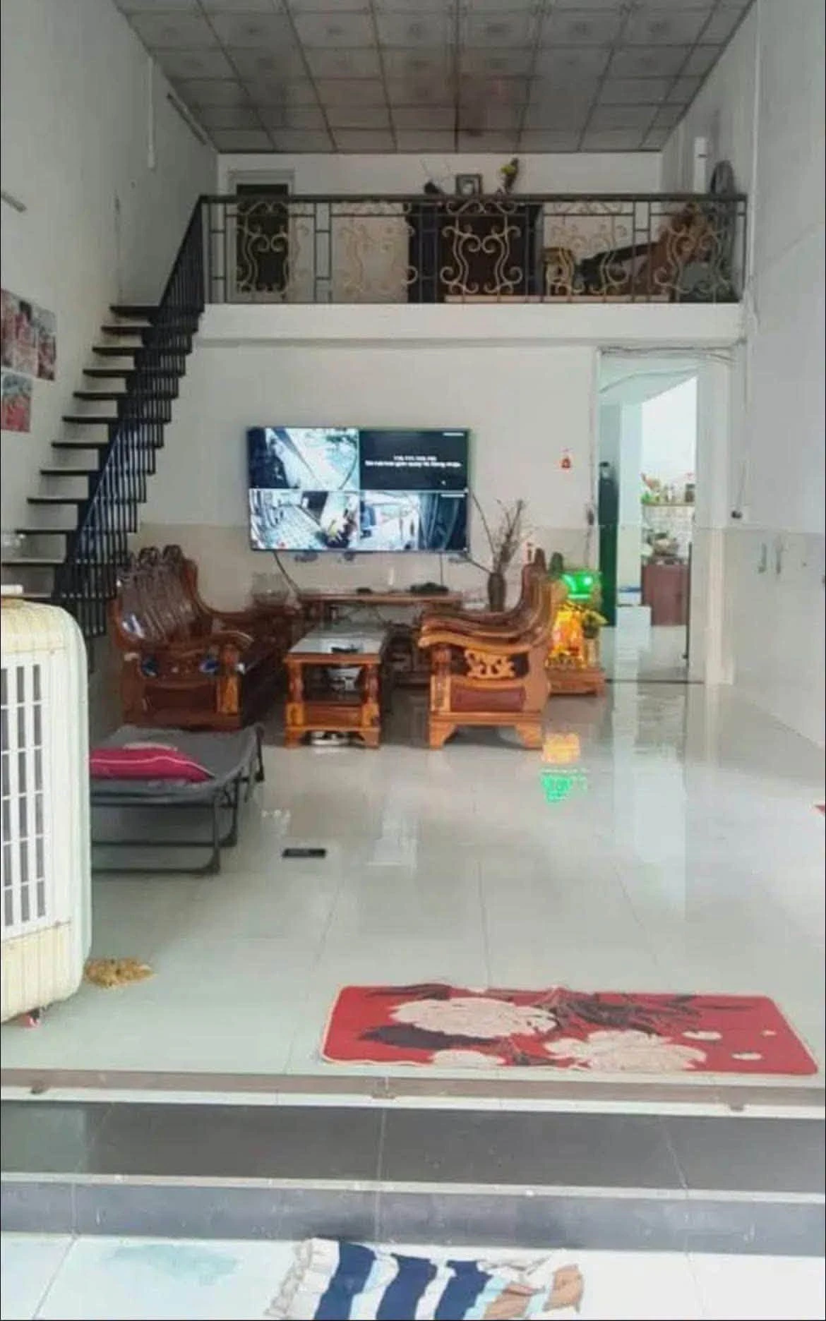 Bán nhà hẻm Trần Cẩm 104m2, 3 phòng, nội thất đầy đủ - Ảnh 1