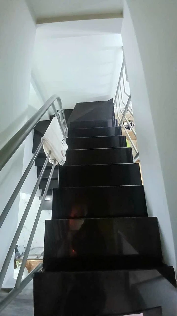 Bán nhà hẻm Hoàng Diệu Quận 4, 36m2, 2PN, giá 3,999 tỷ - Ảnh thu nhỏ 4