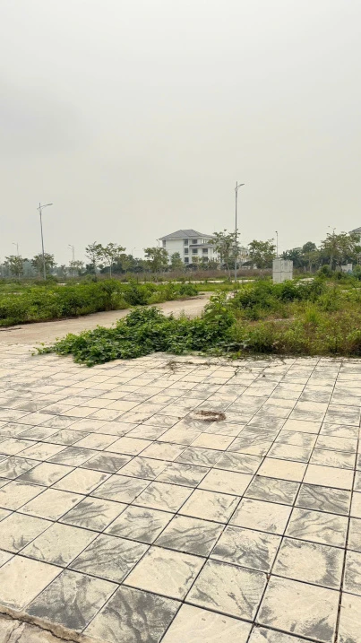 Bán đất cạnh AEON Mall Bắc Giang, tỉnh Bắc Giang. 93,5m2, mặt tiền 5,5m. Giá 8,3 tỷ