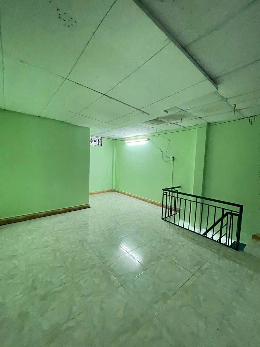 Bán nhà Hóc Môn 40m² 1,55 tỷ gần chợ - Ảnh thu nhỏ 2