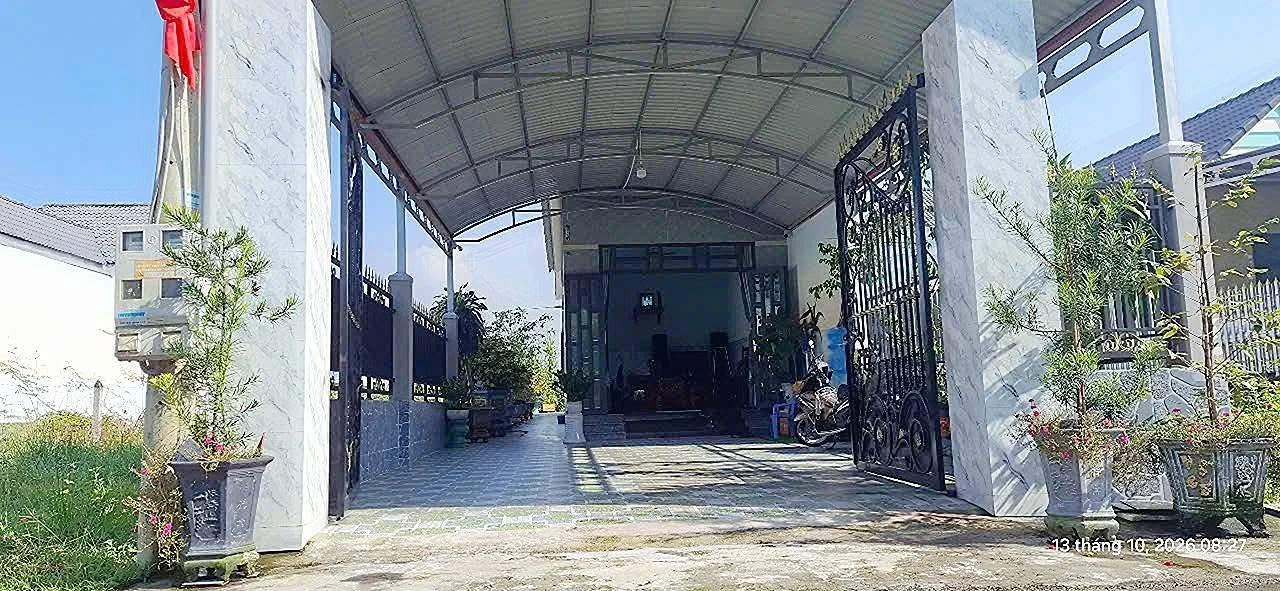 Bán nhà mái Thái 150m² 2 phòng ngủ, Bình Dương - Ảnh 1