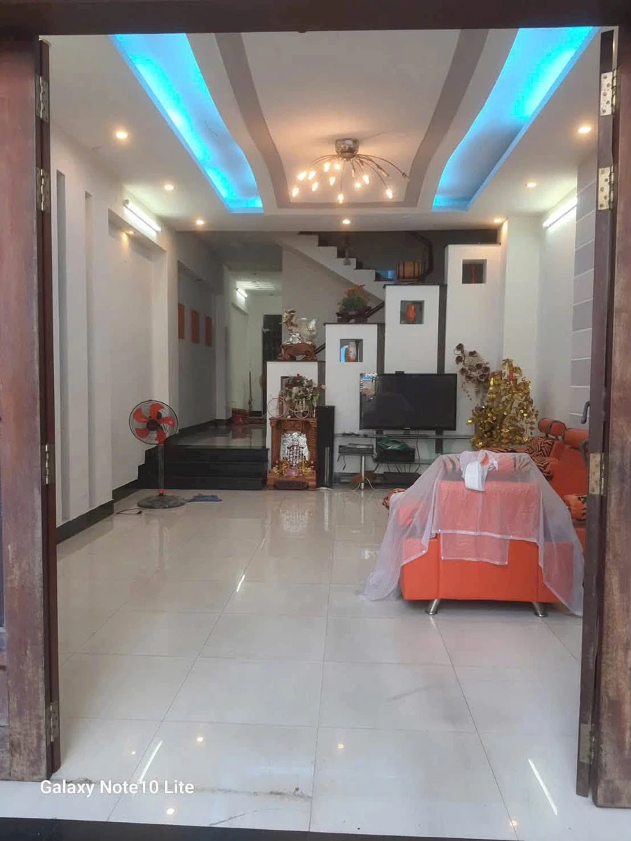 Bán nhà mặt tiền Quận 7, KĐT Nam Long 99m2, giá 13.5 tỷ - Ảnh thu nhỏ 4