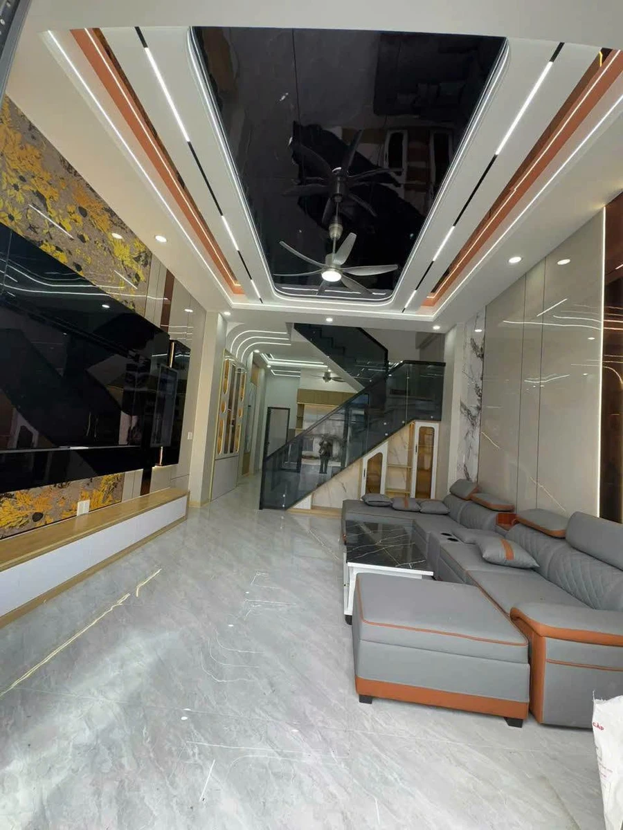 Bán nhà sân xe Tân Vĩnh Hiệp 90m2, 3 PN, 3 WC, 3 tỷ 5 - Ảnh thu nhỏ 4