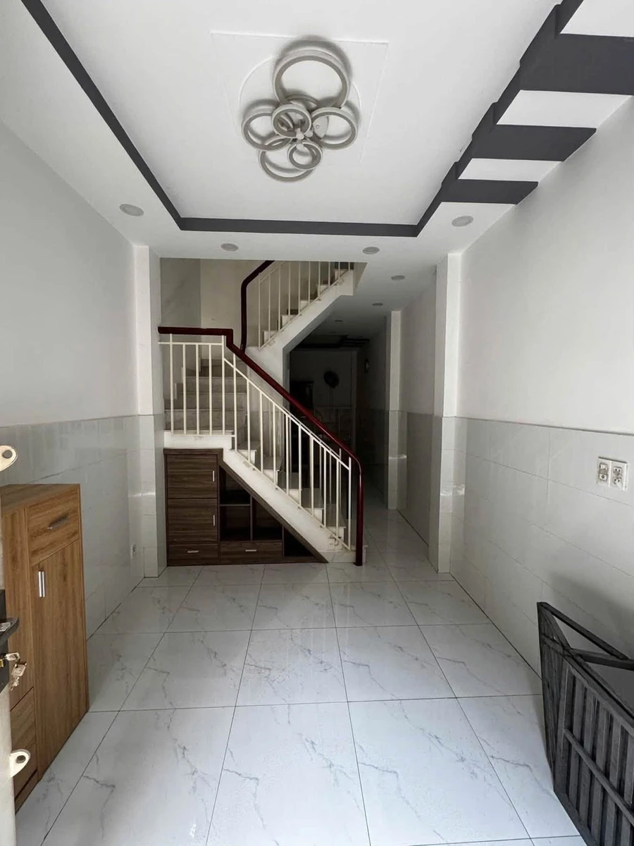 Bán nhà 4 tầng 4PN, 3WC trên Nguyễn Thị Nhỏ, Quận 5, 6 tỷ 699 - Ảnh thu nhỏ 3