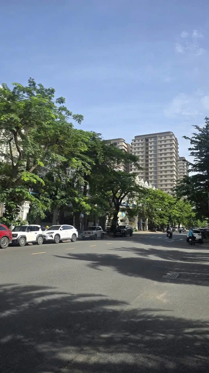 Bán căn hộ 3PN 125m² Docklands, tầng 10, 8,5 tỷ - Ảnh thu nhỏ 2