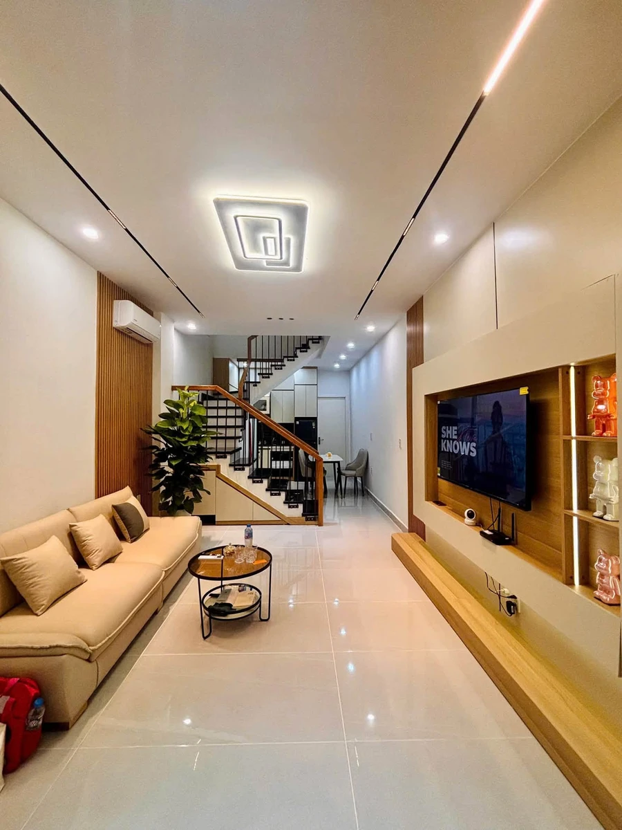 Bán nhà chợ Cột Đèn 45m² 3PN 3.69 tỷ Quận 12 - Ảnh 1