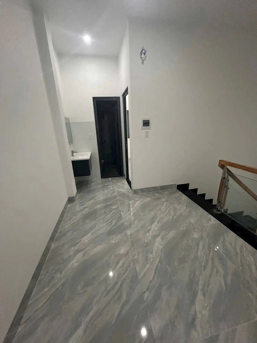 Bán nhà 1 trệt 1 lầu 80,4m2, 3PN, sổ riêng, phường Long Nguyên, giá 1,55 tỷ - Ảnh thu nhỏ 5