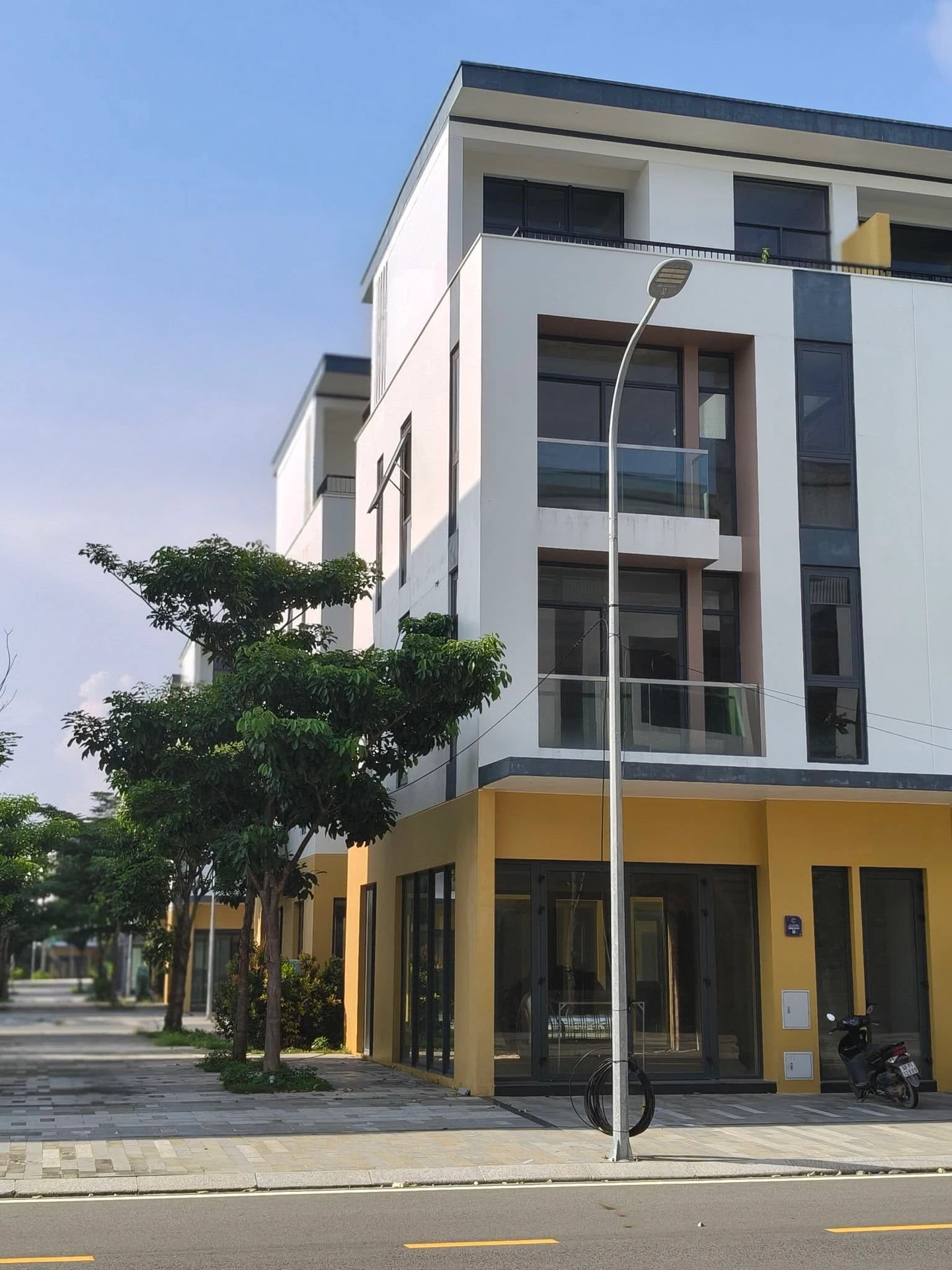 Bán nhà sẻ Khe Phú Quốc gần trường, 209m² giá 6 tỷ - Ảnh 1