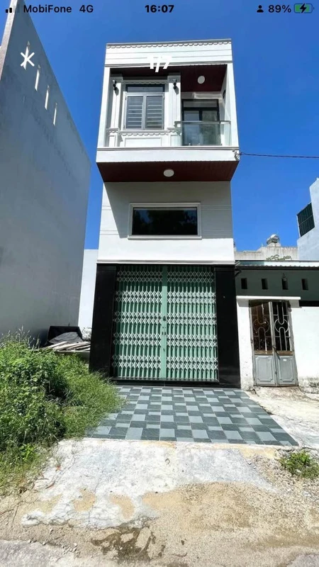 Bán nhà 40m² mặt tiền Đèo Son, Quy Nhơn, 2.7 tỷ