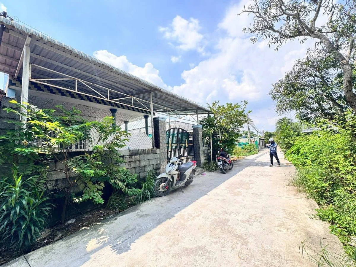 Bán nhà bê tông 190m² Đức Hòa 1 tỷ 750 - Ảnh thu nhỏ 4