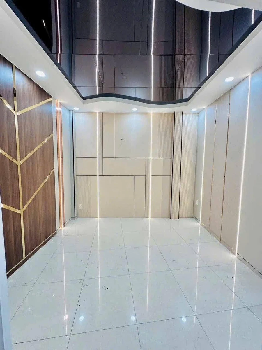 Bán nhà phố 22,6m² 3 phòng ngủ Tôn Đản Quận 4 - 4,05 tỷ - Ảnh thu nhỏ 3