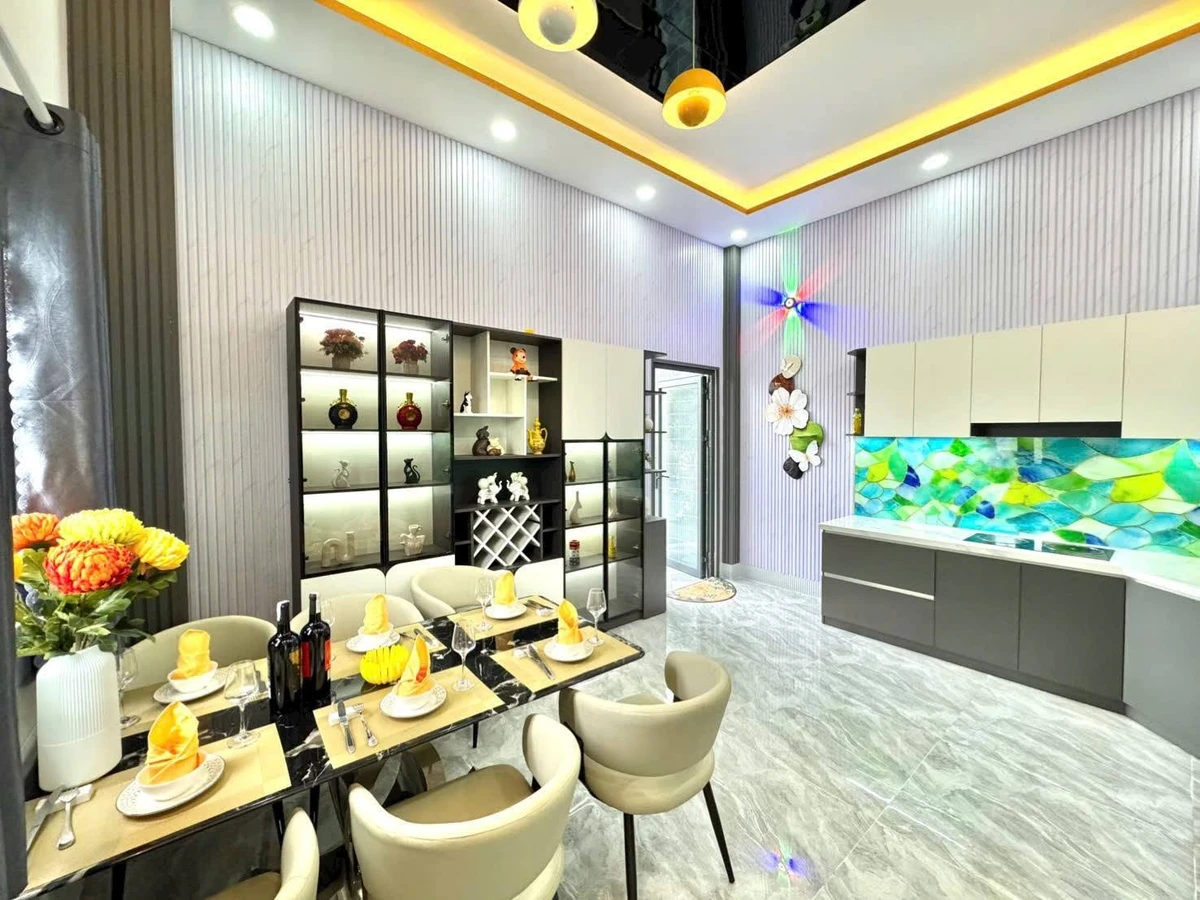 Bán nhà 1 trệt 1 lầu sân vườn 310m2, 3PN, Tân Kim, Cần Giuộc, Long An - Ảnh thu nhỏ 4