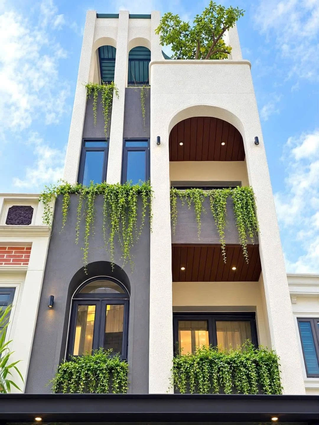 Nhà lô góc 4 tầng 67m² tuyến Thiên Lôi, Tân Bình - Ảnh 1