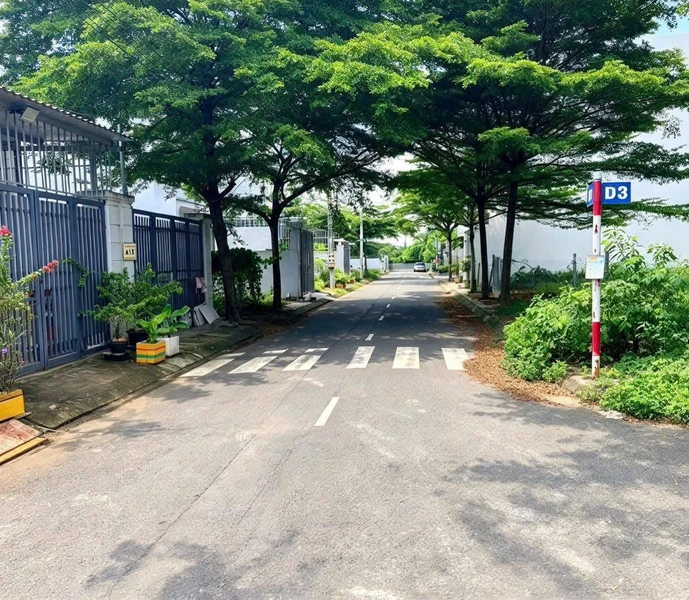 Bán nhà góc mặt tiền 28,8m² Quận 8, 3 tỷ 2 11m50