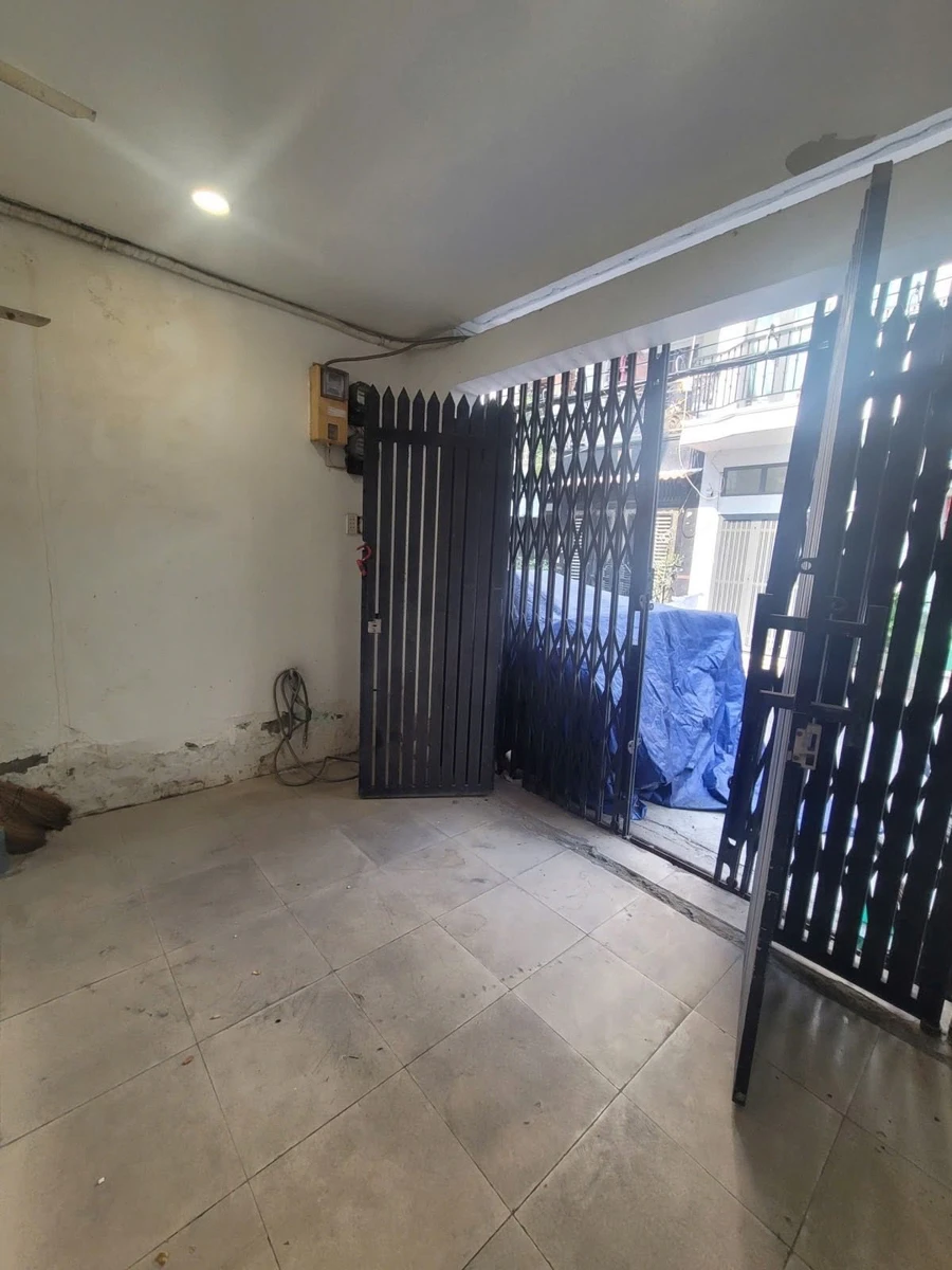 Bán nhà 2 mặt tiền 70m² 4PN Diên Hồng Bình Thạnh 9.5 tỷ - Ảnh thu nhỏ 2