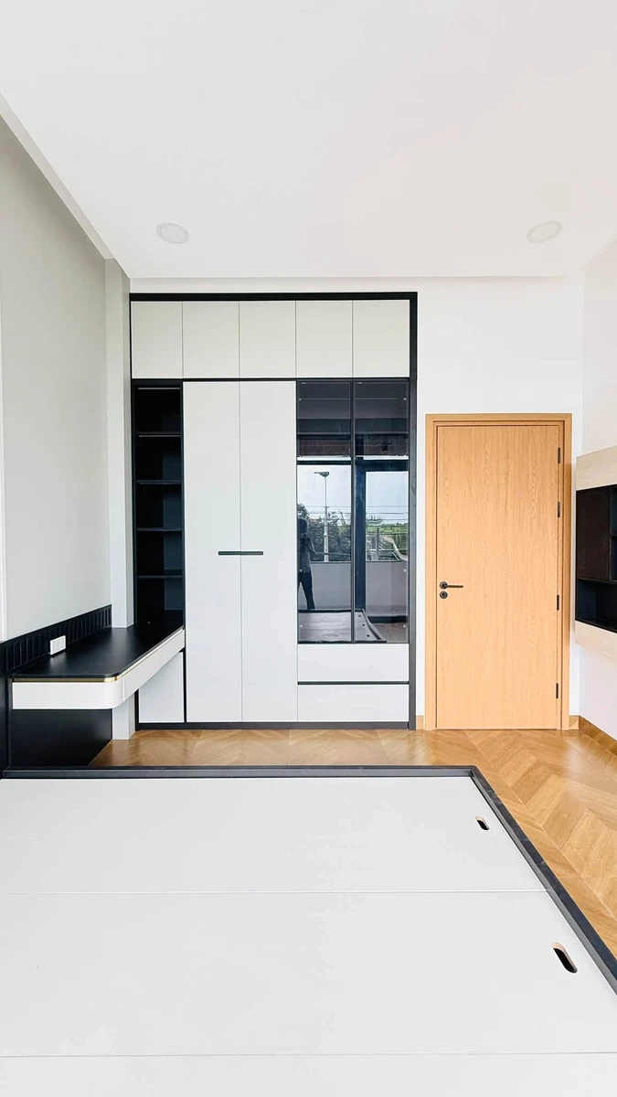 Bán nhà mặt tiền 5x20m 3 phòng ngủ đường Bàu Trâm, Phường Long Khánh, Đồng Nai giá 2,3 tỷ - Ảnh thu nhỏ 4