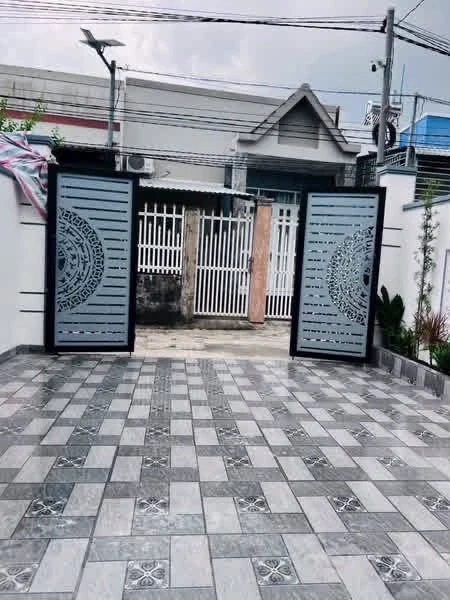 Bán nhà mới 105m² hẻm Sân Bia, Phường Phú Tân, Bến Tre giá 1,55 tỷ - Ảnh thu nhỏ 4
