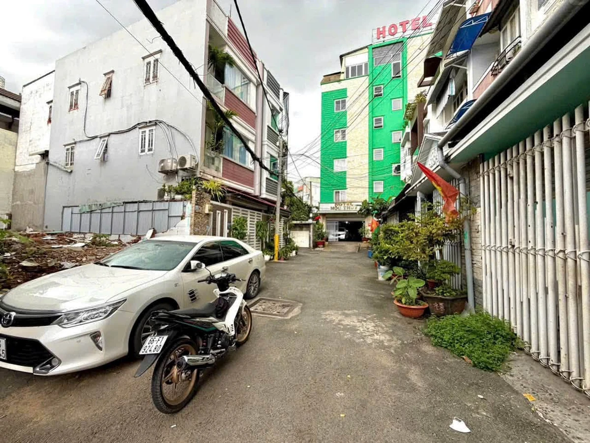 Bán đất 100m2 cạnh Hoàng Diệu 2, Phường Linh Chiểu, Thủ Đức, giá 8,2 tỷ - Ảnh thu nhỏ 2