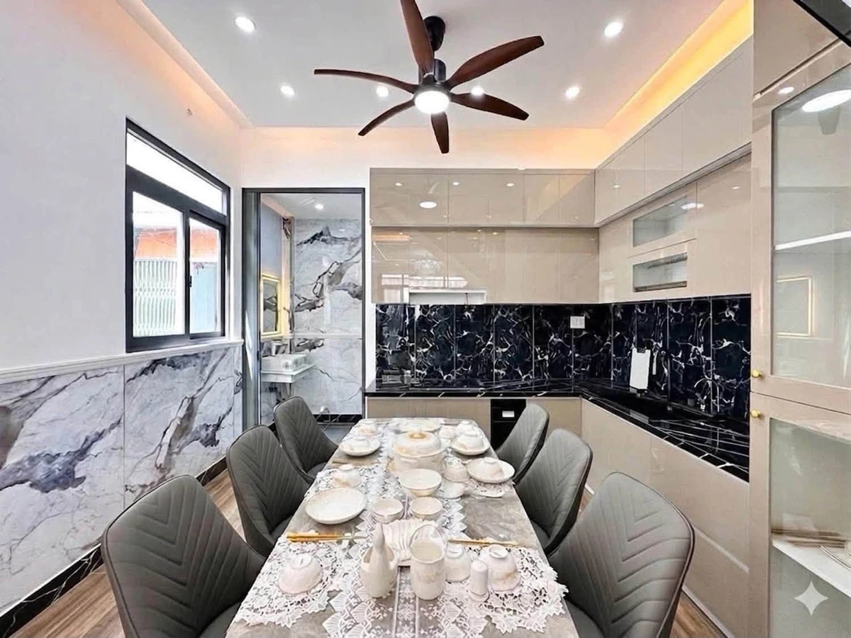 Bán nhà 4 tầng 50m² 4PN đường Huỳnh Tấn Phát, Nhà Bè, xe hơi tới nhà, giá 5,85 tỷ - Ảnh thu nhỏ 4
