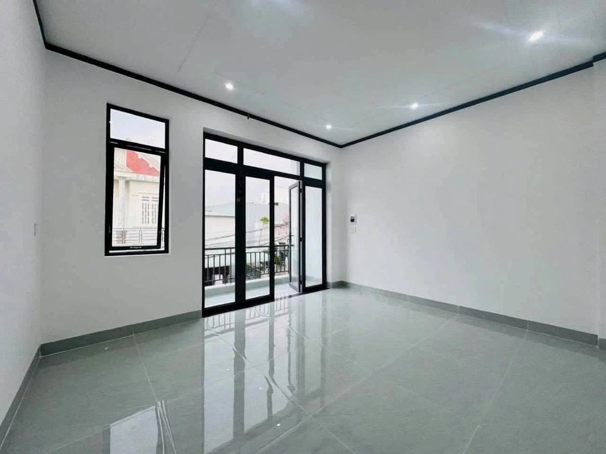 Bán nhà 4PN 105m² sát Đồng Khởi Biên Hòa 2.15 tỷ - Ảnh thu nhỏ 5