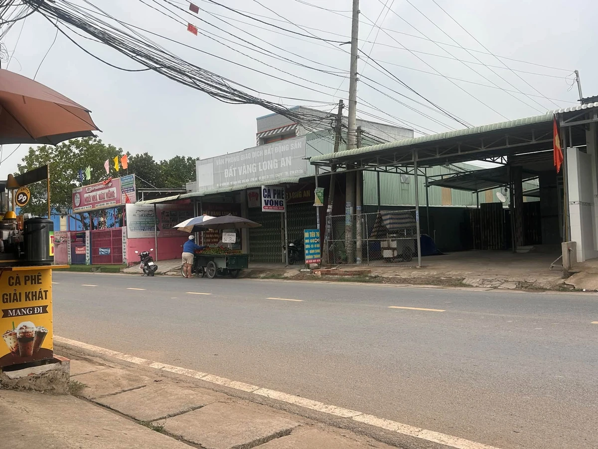 Bán gấp kho mặt tiền Tỉnh lộ 9, Mỹ Hạnh Bắc, Long An, 480m2, giá 8,5 tỷ - Ảnh 1