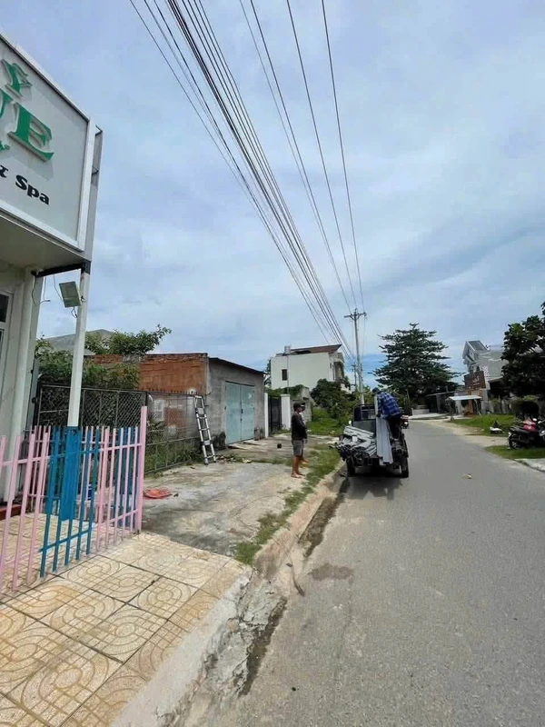 Bán nhà mặt tiền 85m² đường Lương Văn Năm Phan Thiết